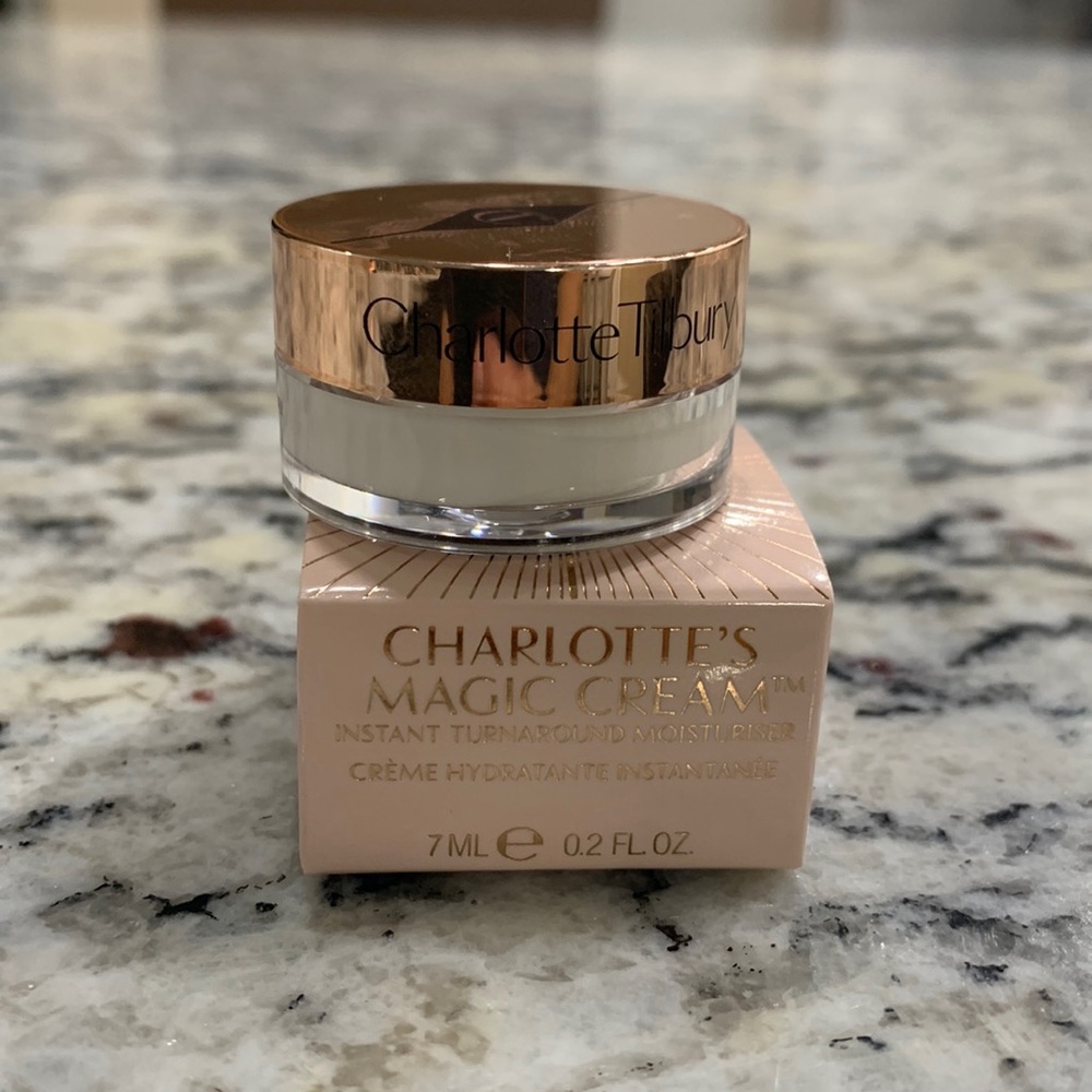 CHARLOTTE TILBURY MAGIC CREAM TRAVEL SIZE
